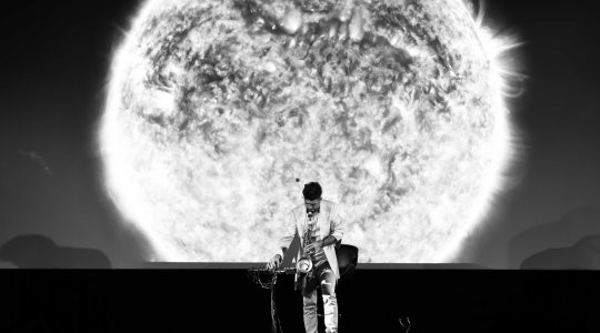 Guillaume Perret • 16 levers de soleil