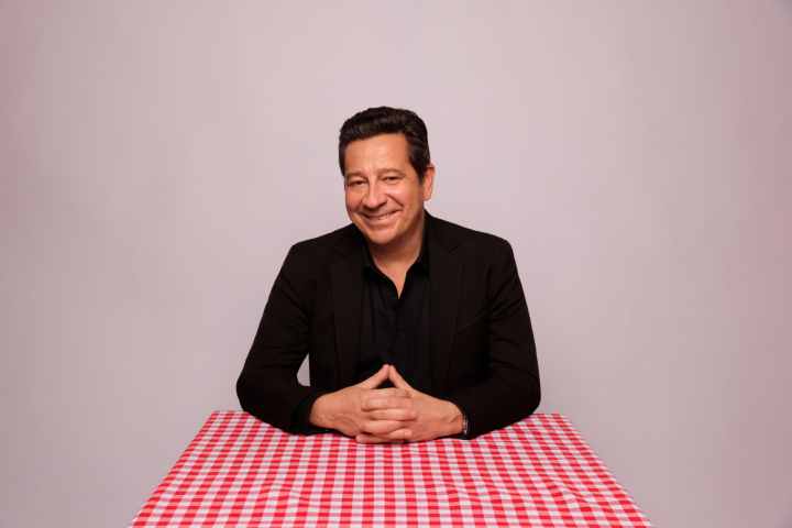 Laurent Gerra se met à table !